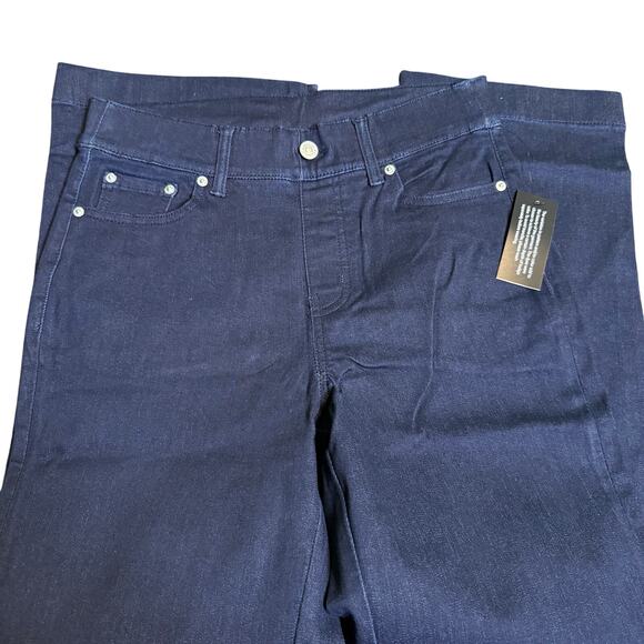 Denim & Co. Adaptive Cozy Touch Jeans, Dark Wash, Size 8, NWT - Picture 3 of 6